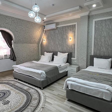 Diplomat Premium Hotel Самарканд Екстериор снимка