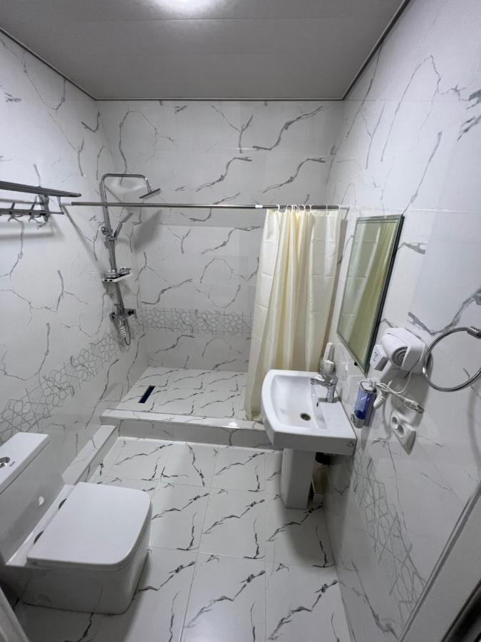 Diplomat Premium Hotel Самарканд Екстериор снимка