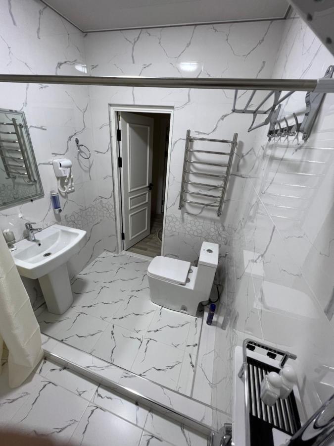 Diplomat Premium Hotel Самарканд Екстериор снимка