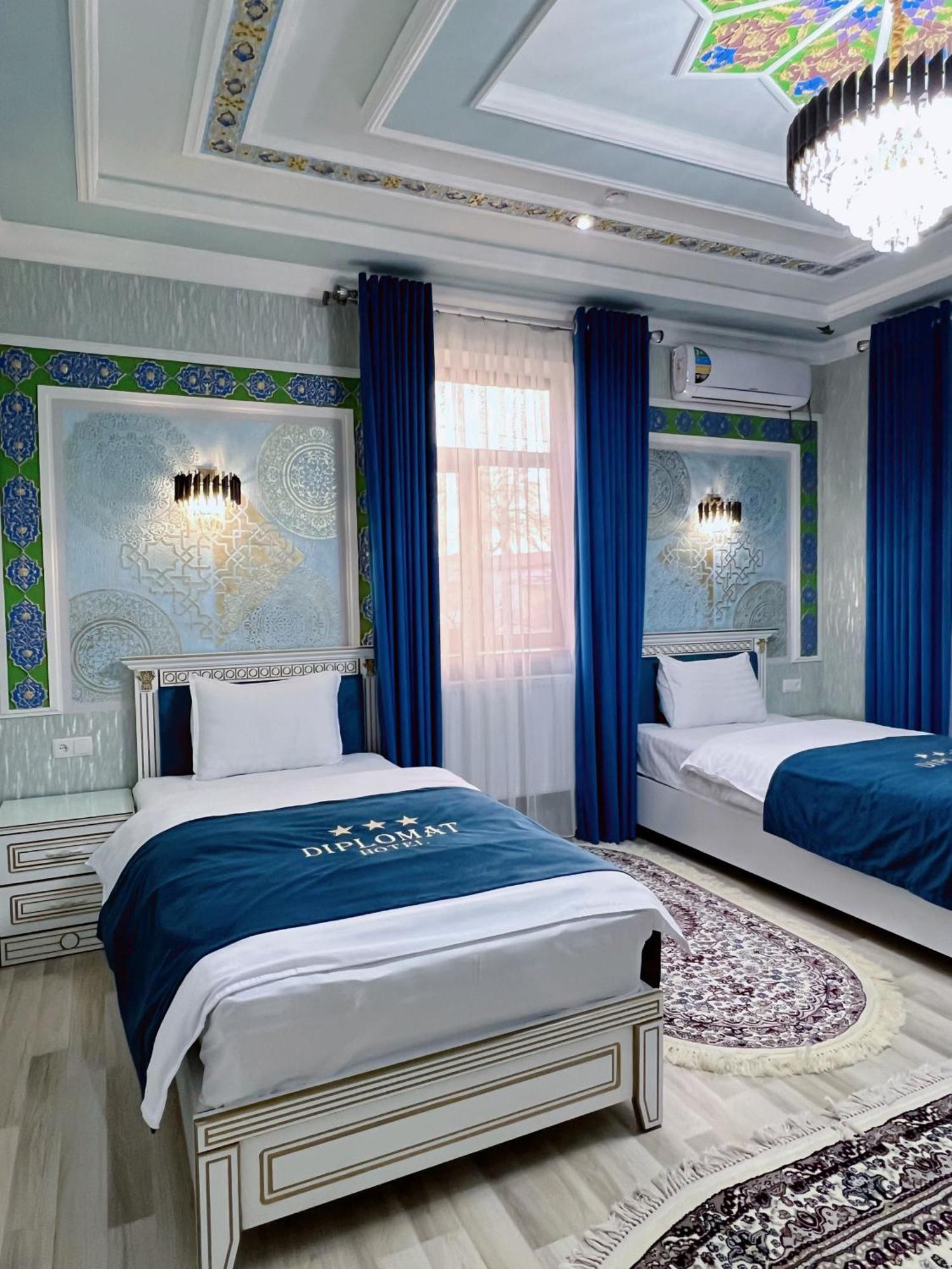 Diplomat Premium Hotel Самарканд Екстериор снимка
